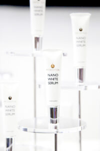 シミの漂白剤。ハイドロキノン。くすみやシミに。イメージ画像